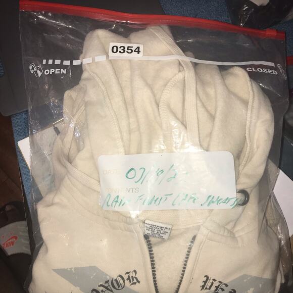 RAINFOREST CAFE Vintage Hoodie Sweatshirt Men’s Medium White - Picture 9 of 9